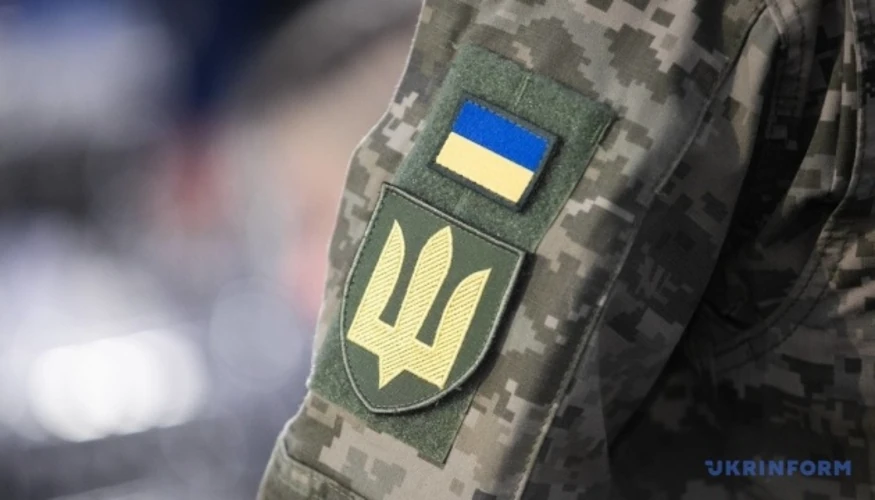Поранений військовослужбовець територіального центру комплектування та соціальної підтримки після ножового нападу у