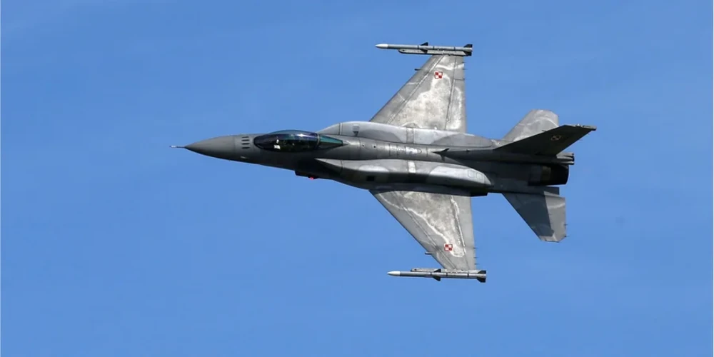 Винищувач F-16 Повітряних сил ЗСУ